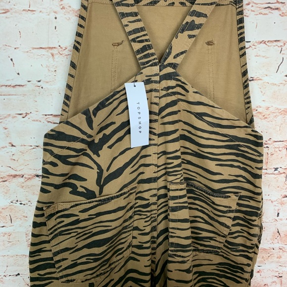 Topshop Tiger Print Denim Dungaree Overalls - Picture 5 of 7
